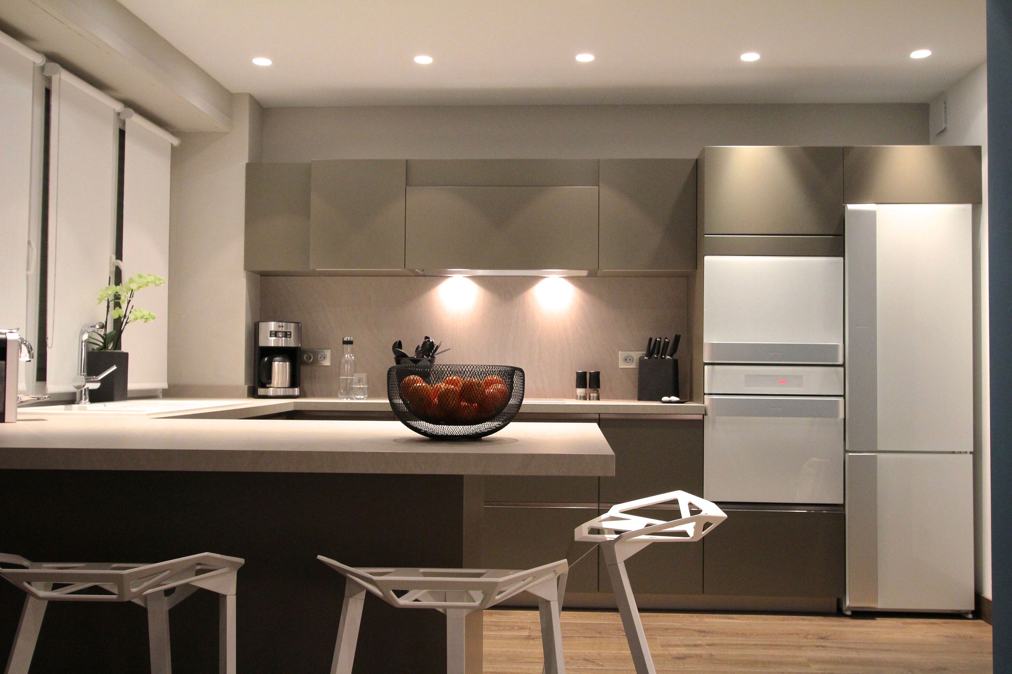 A Bright and Spacious Contemporary Loft in Strasbourg, France by MYSPACEPLANNER (7)