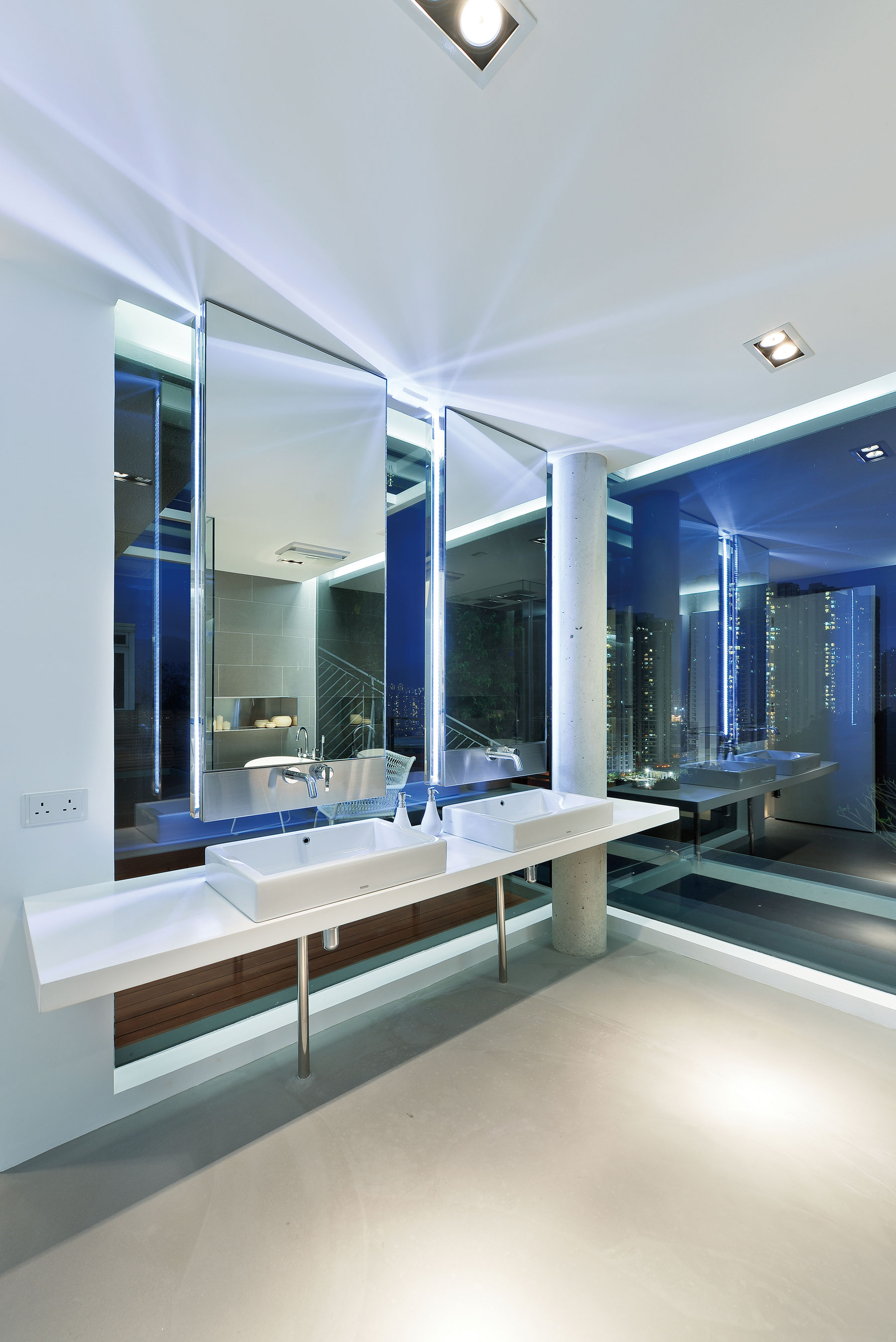 A Bright and Spacious Modern Home for Car Lovers and Enthusiast in Shatin, Hong Kong by Millimeter Interior Design (11)