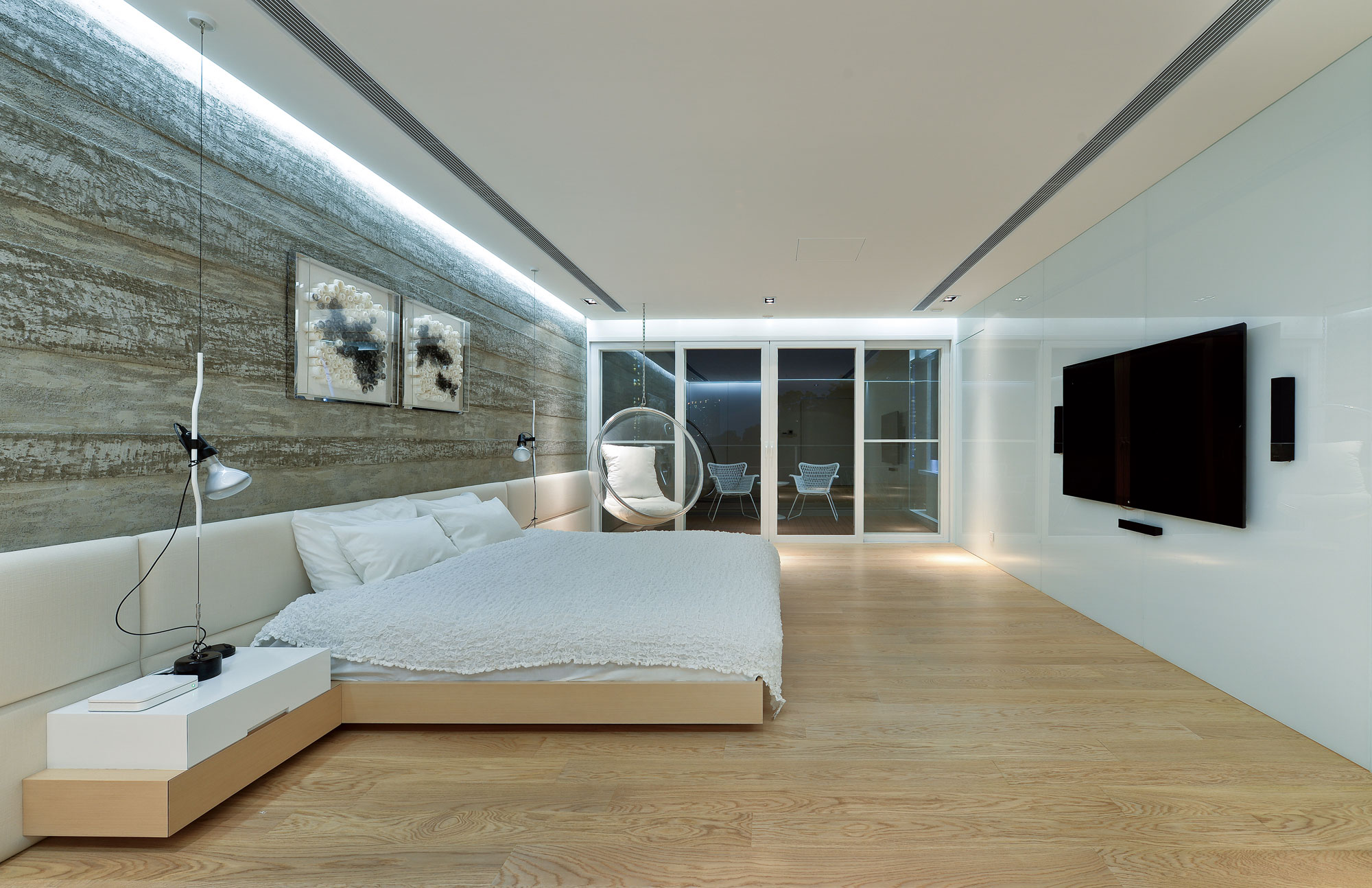 A Bright and Spacious Modern Home for Car Lovers and Enthusiast in Shatin, Hong Kong by Millimeter Interior Design (9)