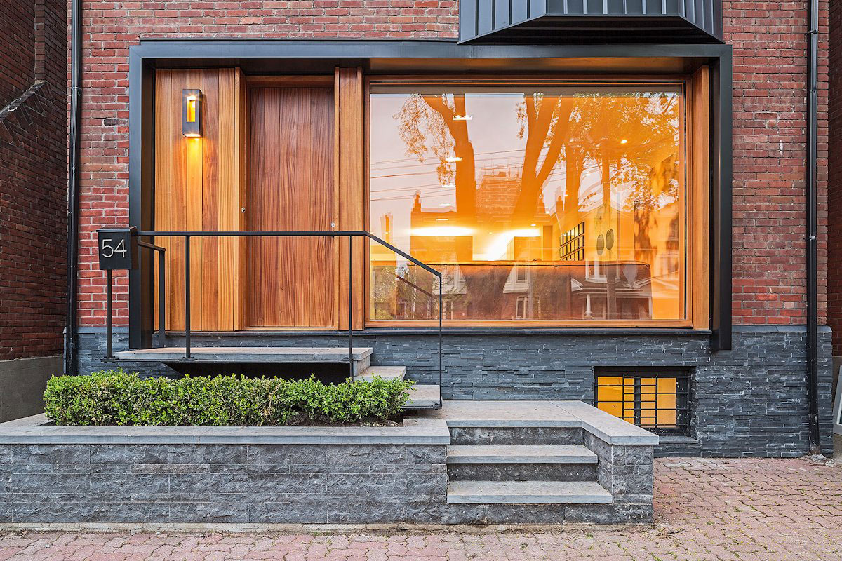 A Bright and Stylish Home with Exposed Brick Walls in Toronto by JCI Architects (3)