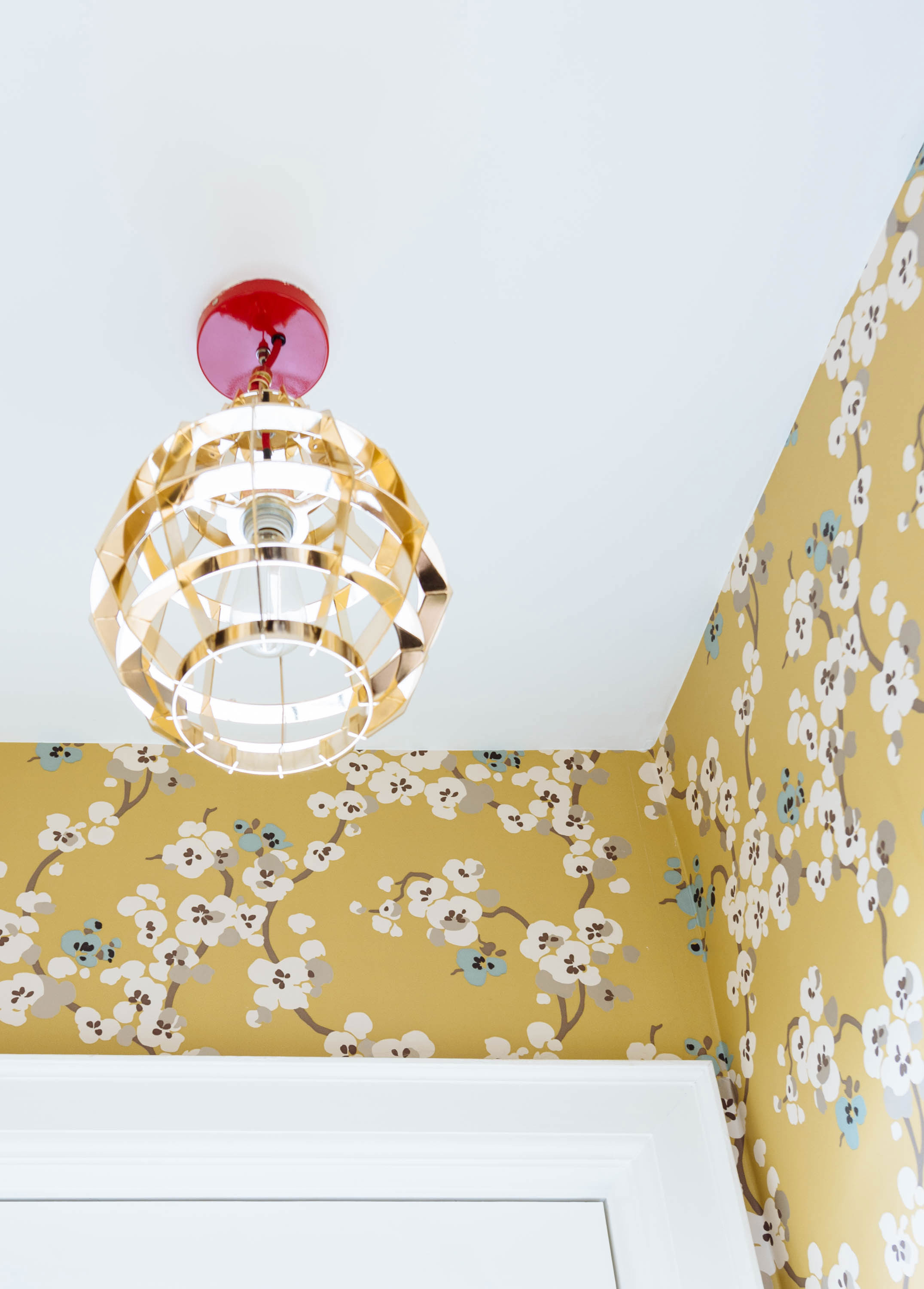 A Bright and Vibrant Contemporary Home in Toronto by Meghan Carter Design (6)