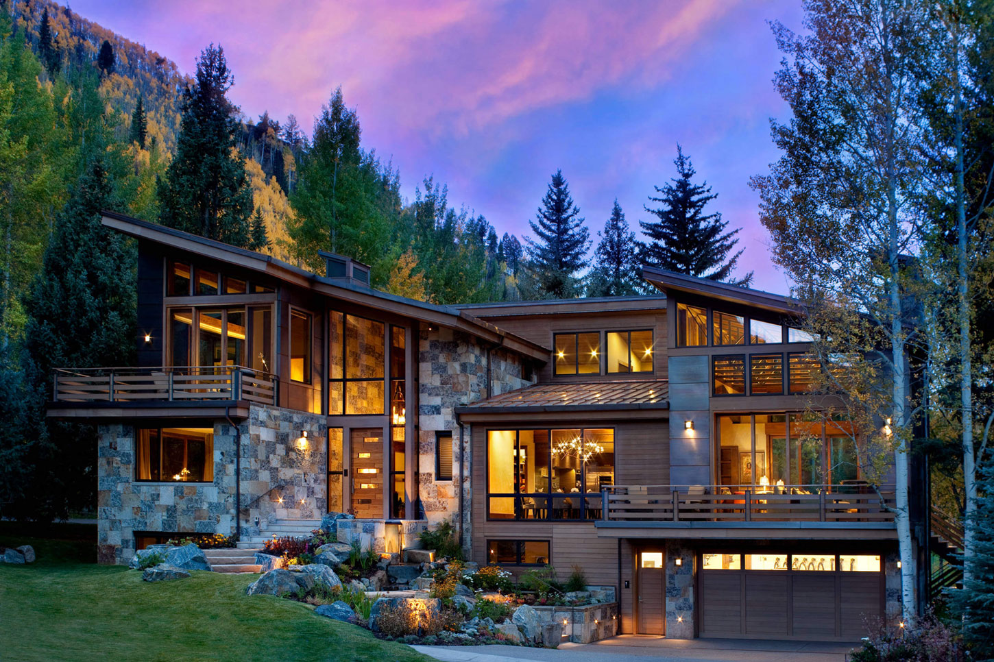 A Charming Contemporary Home with Rustic Style Surrounded by Unspoiled Nature in Colorado by Suman Architects (16)
