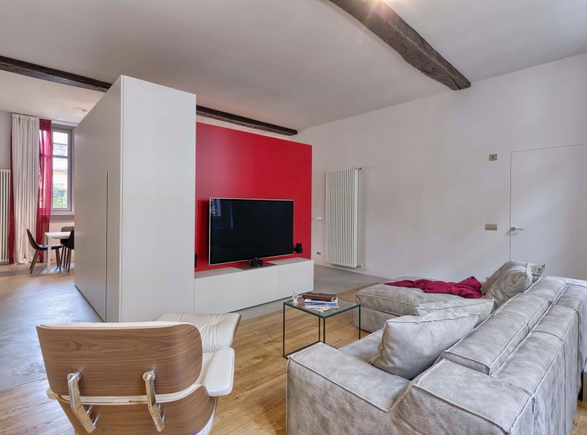 A Chic Contemporary Apartment with Red, Black and White Interiors in Turin, Italy by Archisbang (4)