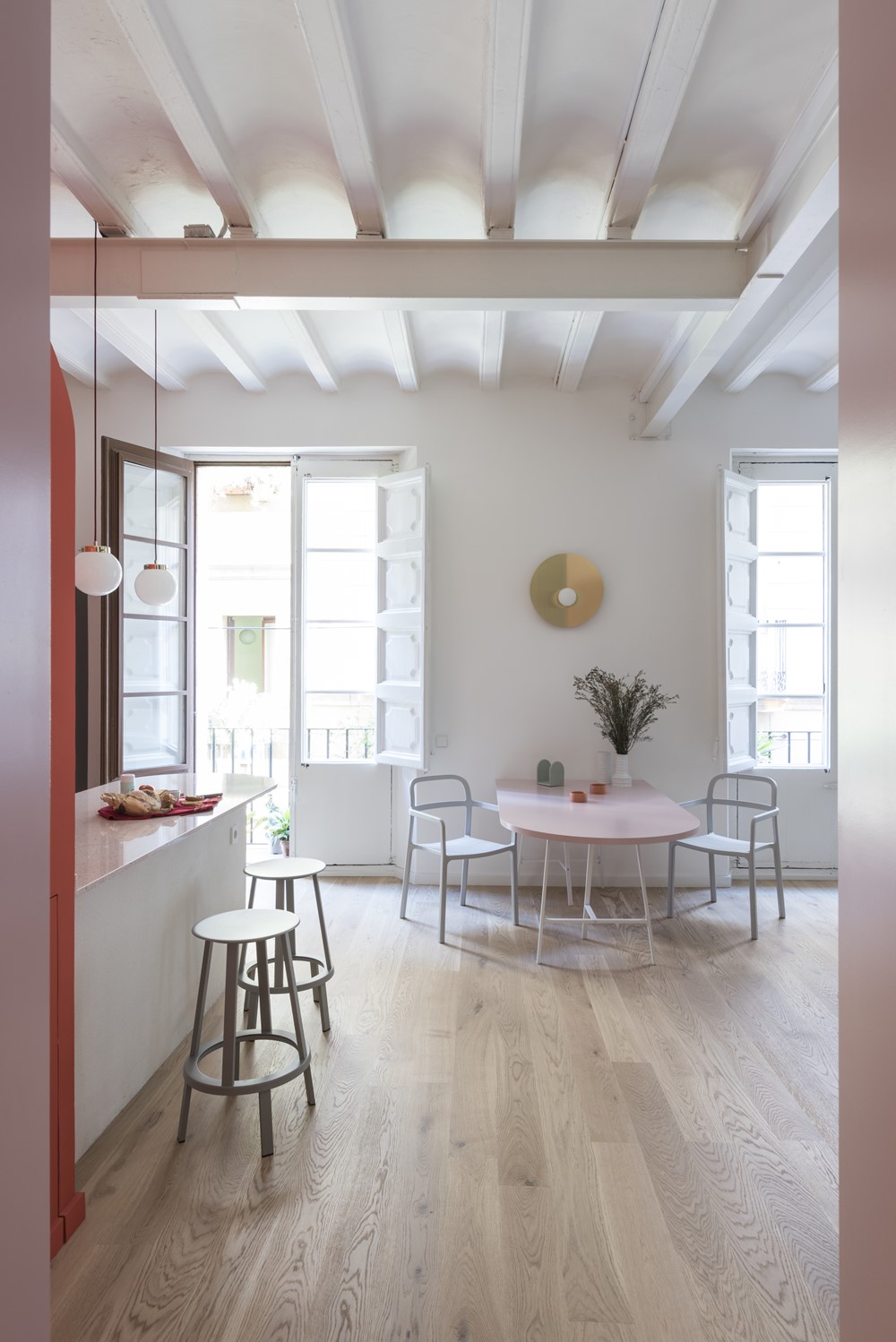A Colorful, Vibrant Apartment for a Young Woman in Barcelona by CaSA - Colombo and Serboli Architecture (11)
