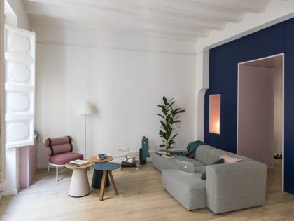 A Colorful, Vibrant Apartment for a Young Woman in Barcelona by CaSA - Colombo and Serboli Architecture (12)