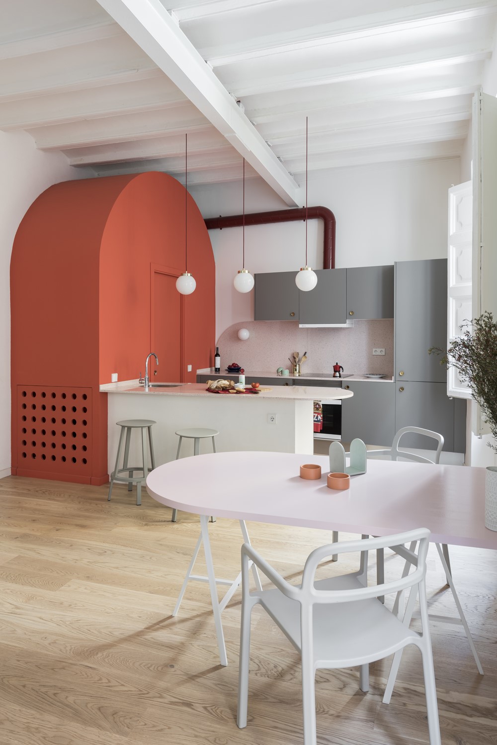 A Colorful, Vibrant Apartment for a Young Woman in Barcelona by CaSA - Colombo and Serboli Architecture (2)