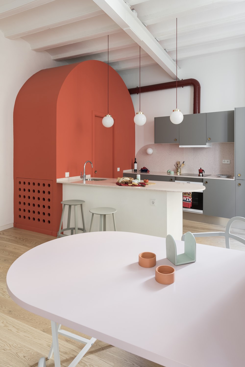 A Colorful, Vibrant Apartment for a Young Woman in Barcelona by CaSA - Colombo and Serboli Architecture (7)