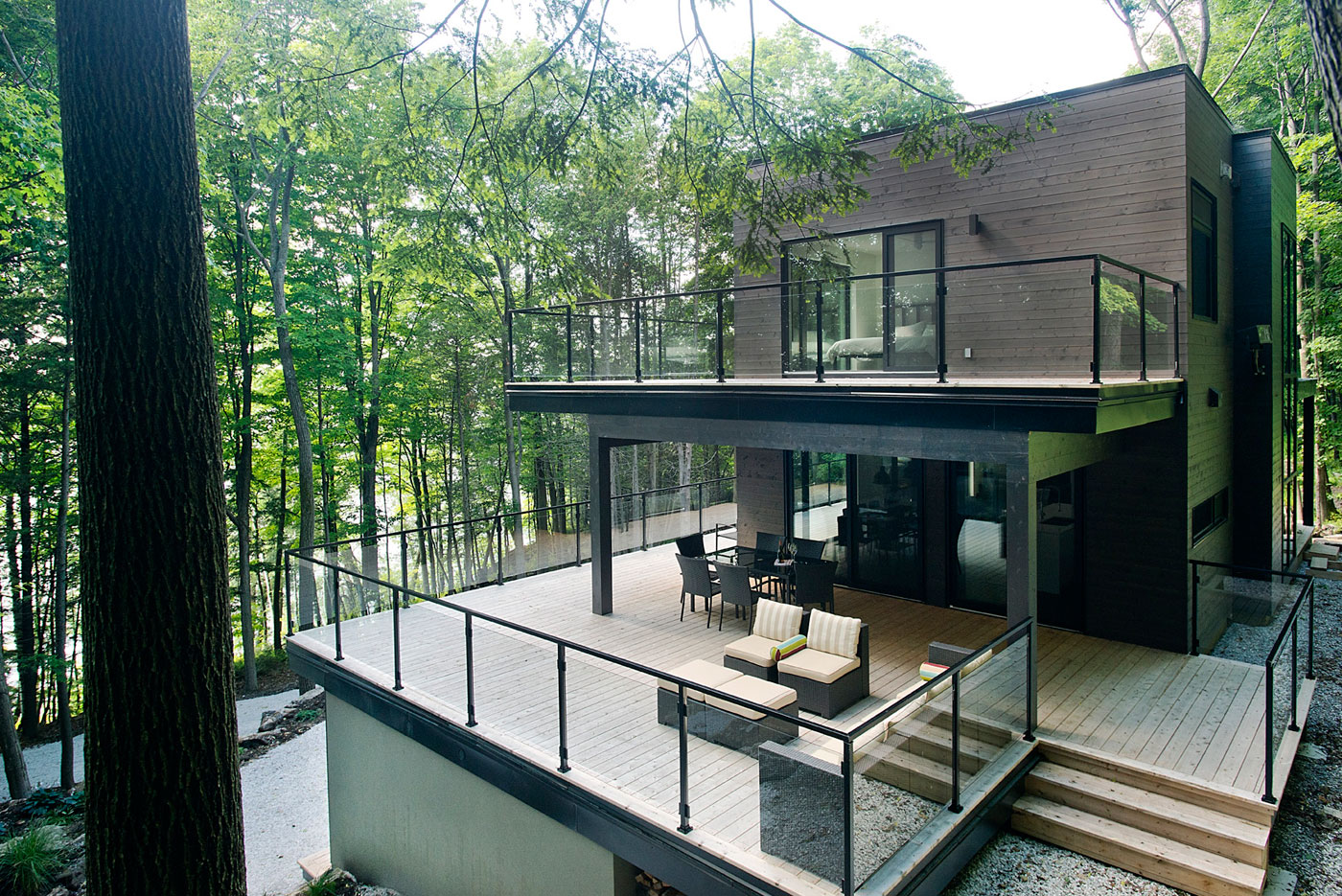 A Contemporary House with a Privileged Natural Environment of Lakes and Mountains in Quebec by Boom Town (6)