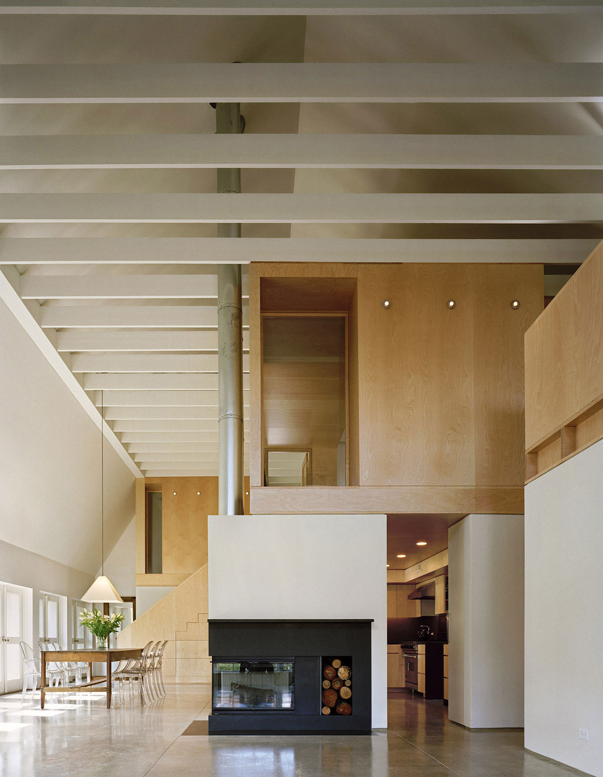 A Cozy, Comfortable and Elegant Home with Wonderful Views in Connecticut by Specht Harpman (5)