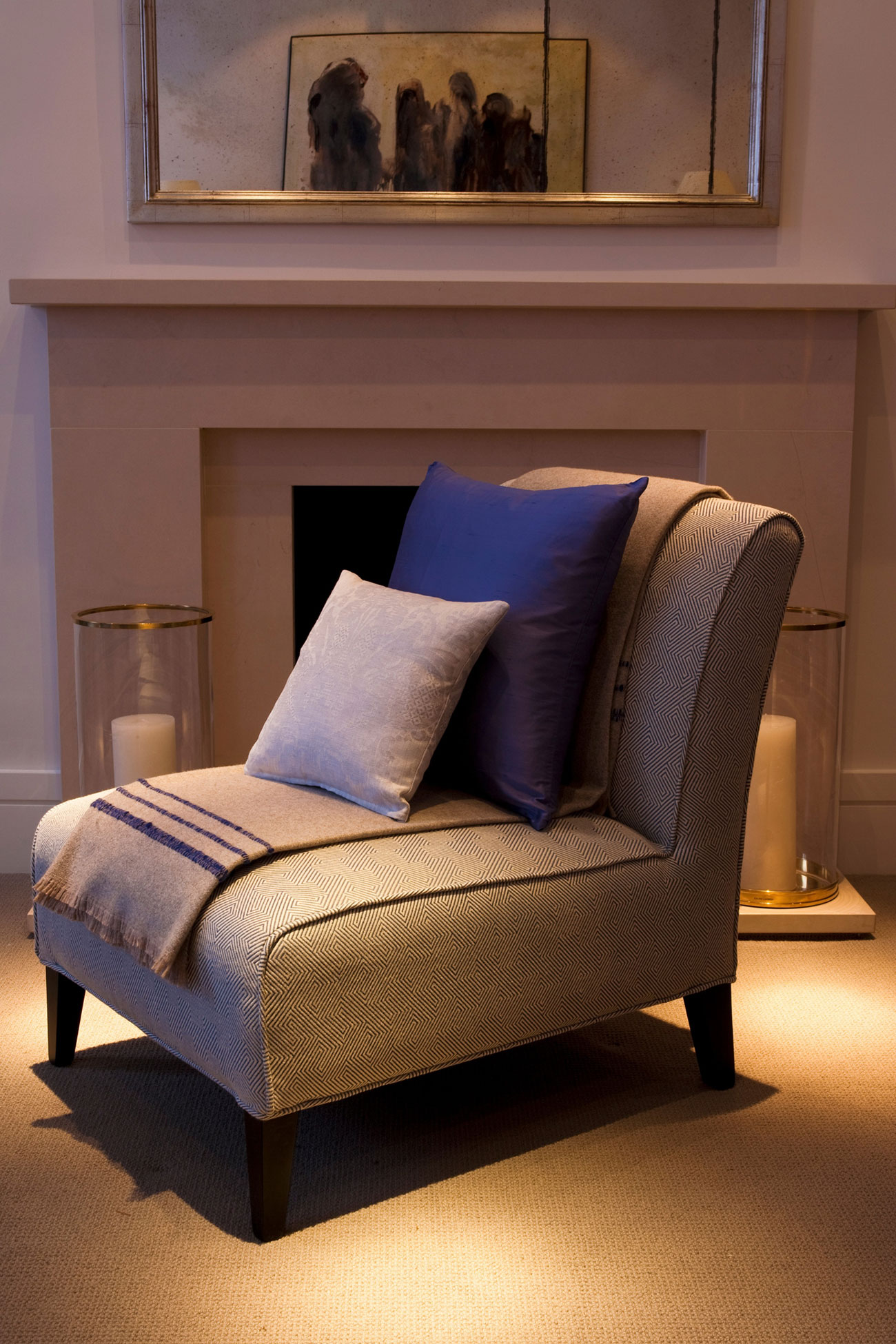 A Cozy Contemporary House with Warm and Luxurious Interiors in London, England by Roselind Wilson Design (3)