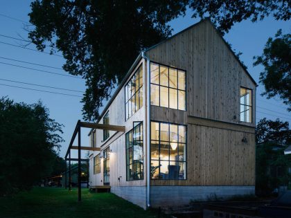 A Cozy Modern Rustic Home with Clean Lines and Organic Elements in Austin by Pavonetti Design (3)