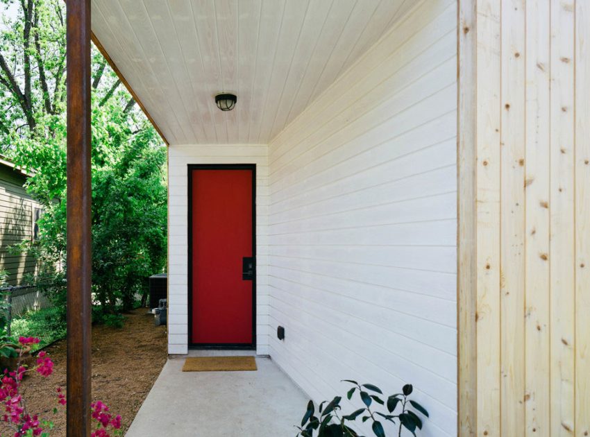 A Cozy Modern Rustic Home with Clean Lines and Organic Elements in Austin by Pavonetti Design (4)