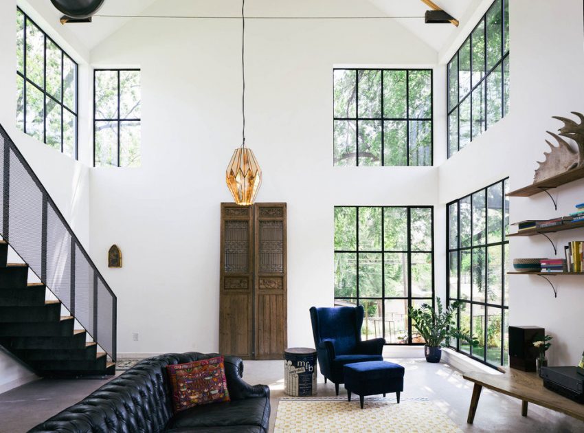 A Cozy Modern Rustic Home with Clean Lines and Organic Elements in Austin by Pavonetti Design (6)