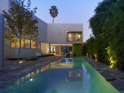 A Cozy and Elegant Home with Simple and Beautiful Elements in West Hollywood by Clive Wilkinson Architects (10)