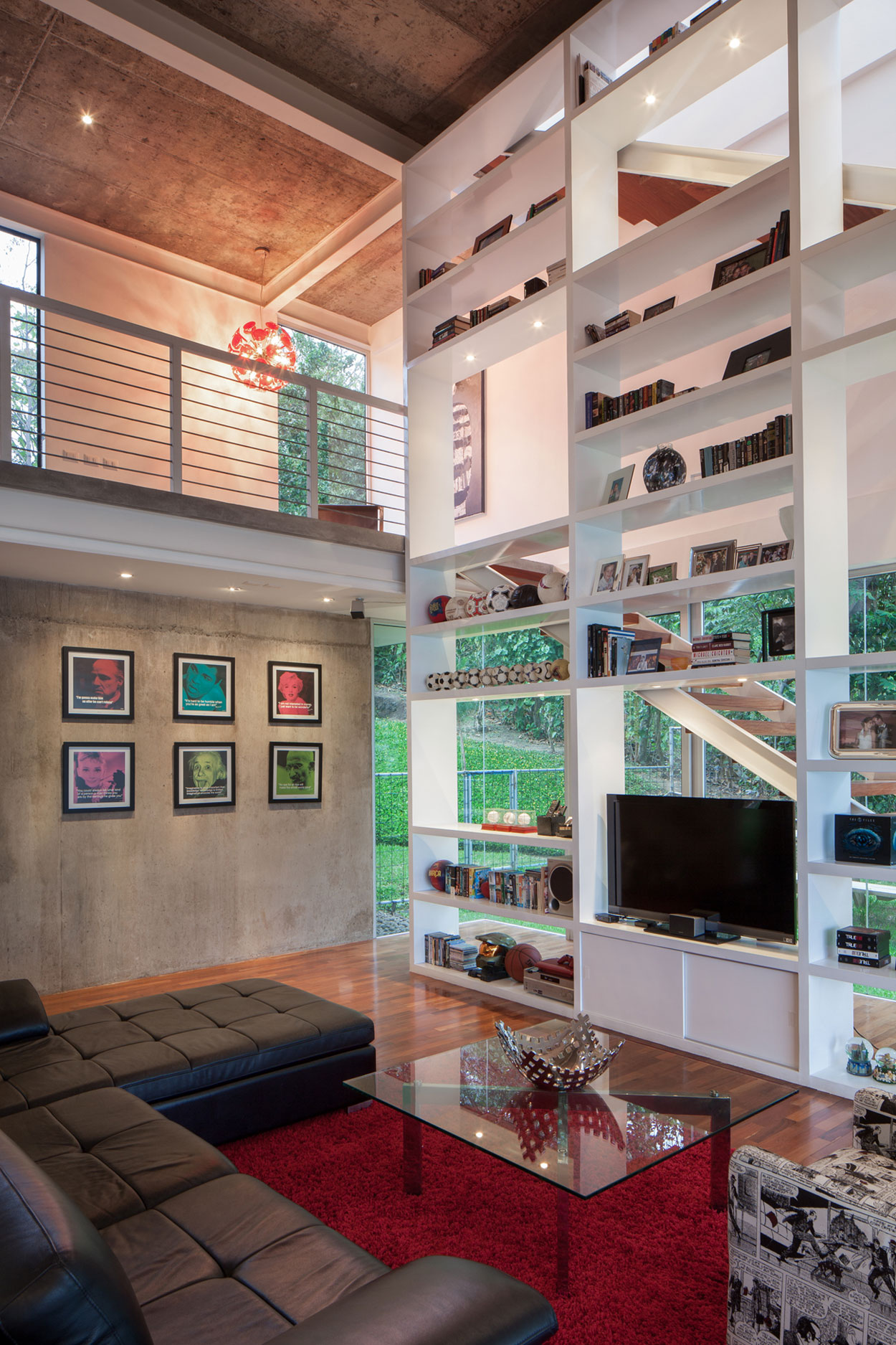 A Cozy and Elegant Mountain Home for a Recently Married Couple in El Salvador by Cincopatasalgato (6)