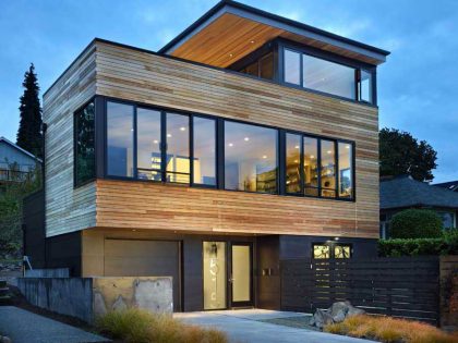 A Creative Modern Industrial Home Constructed for Two People and Eighteen Bicycles in Seattle by Chadbourne + Doss Architects (10)