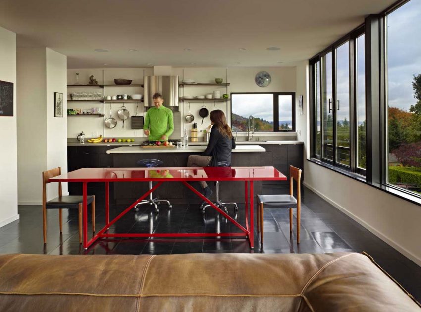 A Creative Modern Industrial Home Constructed for Two People and Eighteen Bicycles in Seattle by Chadbourne + Doss Architects (5)