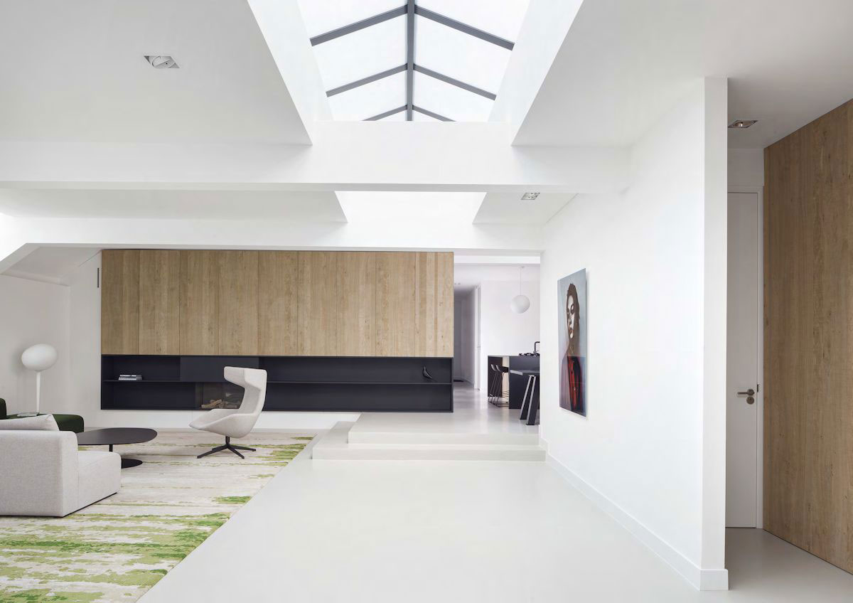 A Former Garage Turned Into a Spacious and Lavish Home in Amsterdam by i29 Interior Architects (1)
