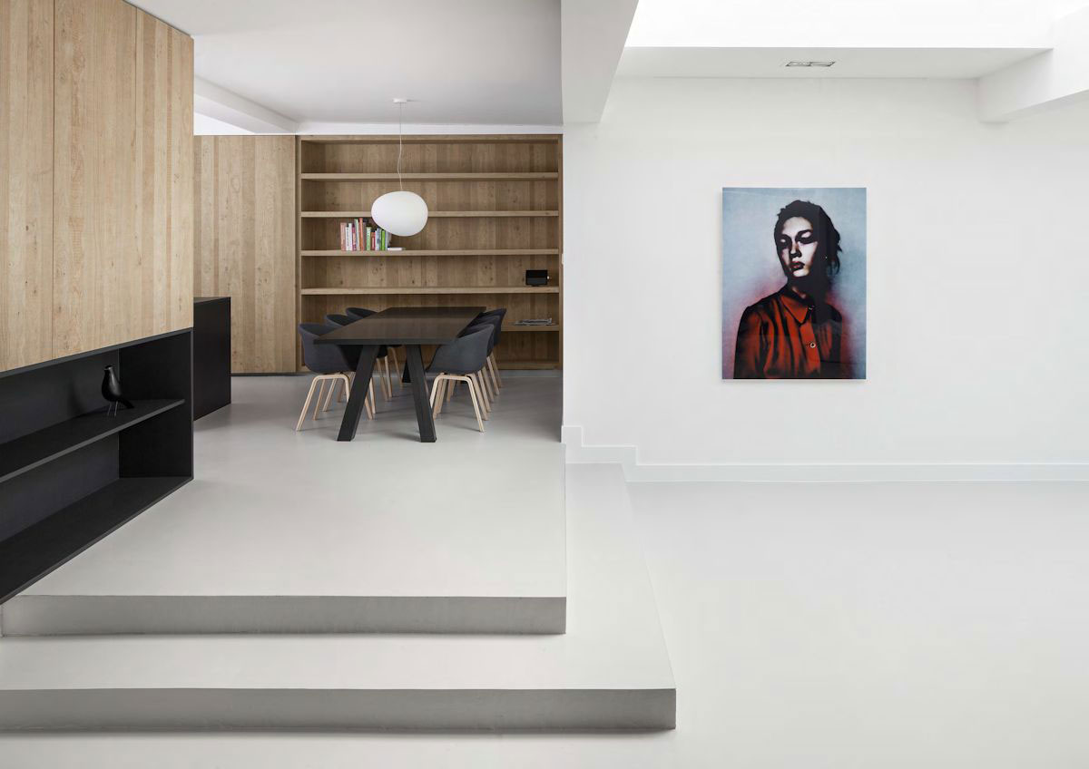 A Former Garage Turned Into a Spacious and Lavish Home in Amsterdam by i29 Interior Architects (12)