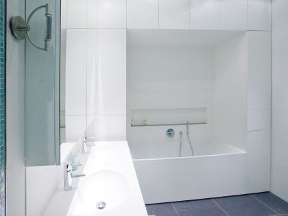 A Former Museum Transformed Into a Luxury Contemporary Home in Rotterdam by Peña Architecture (18)
