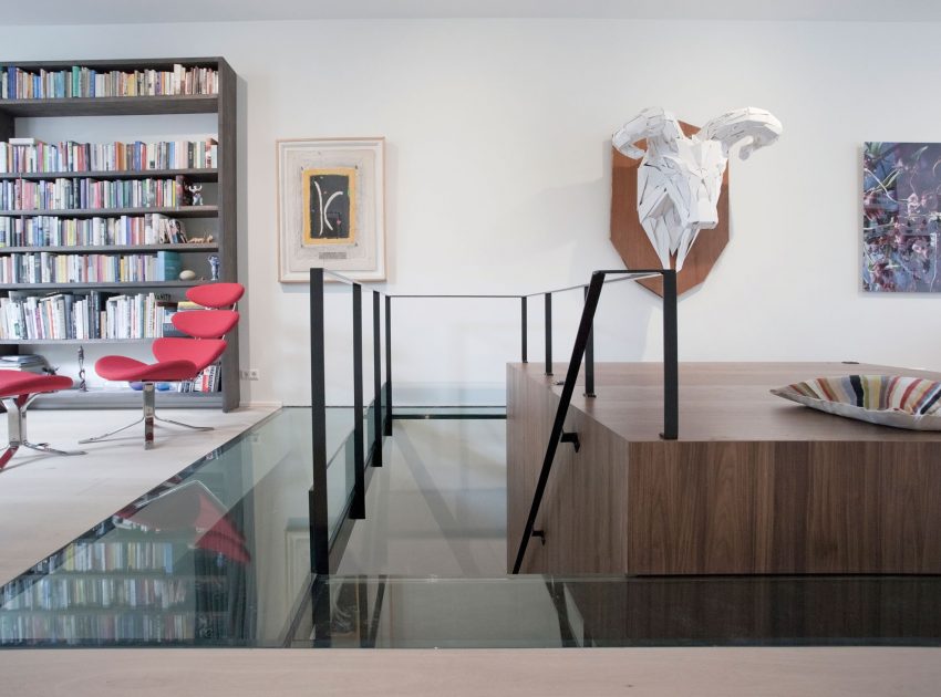 A Former Museum Transformed Into a Luxury Contemporary Home in Rotterdam by Peña Architecture (2)