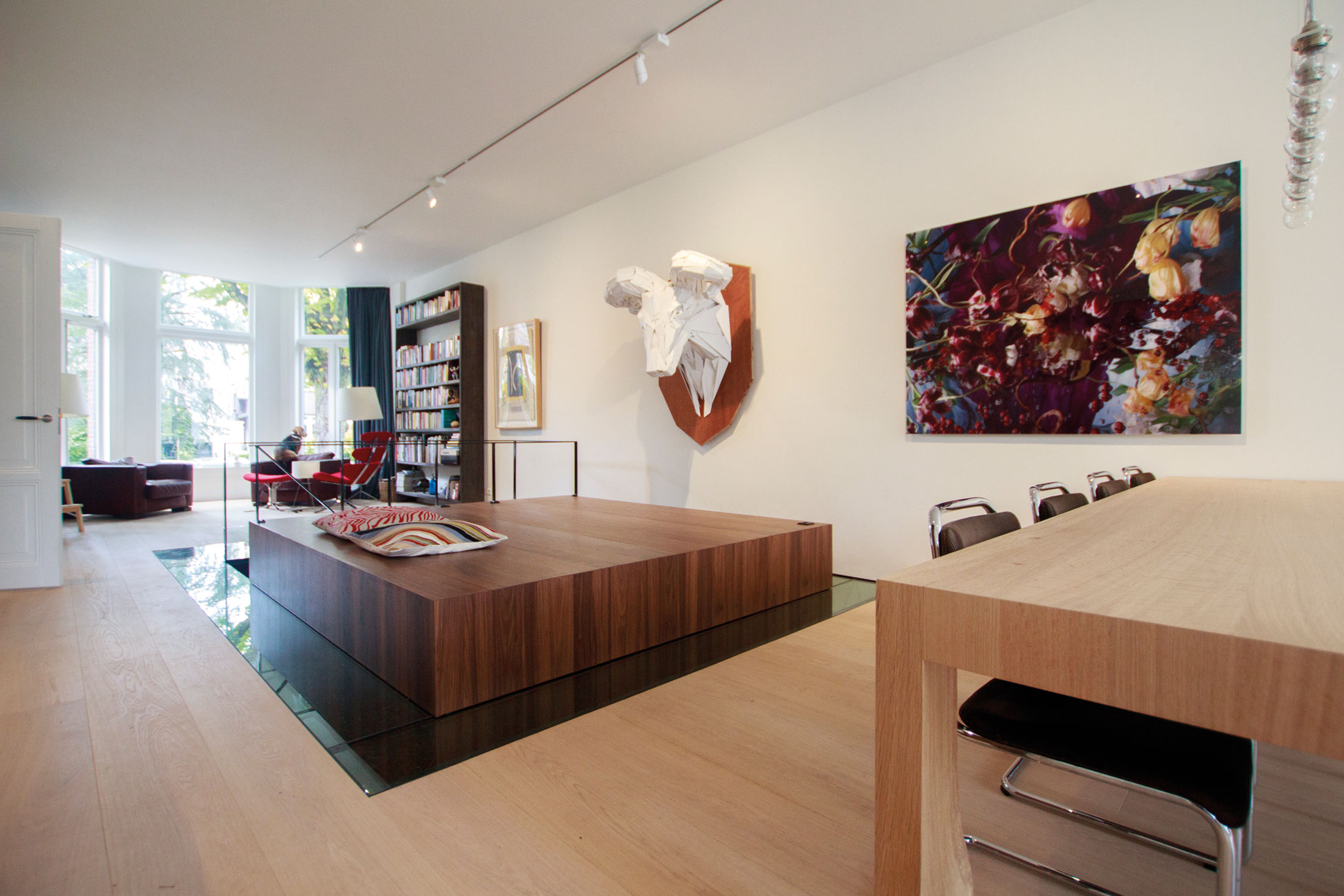 A Former Museum Transformed Into a Luxury Contemporary Home in Rotterdam by Peña Architecture (5)