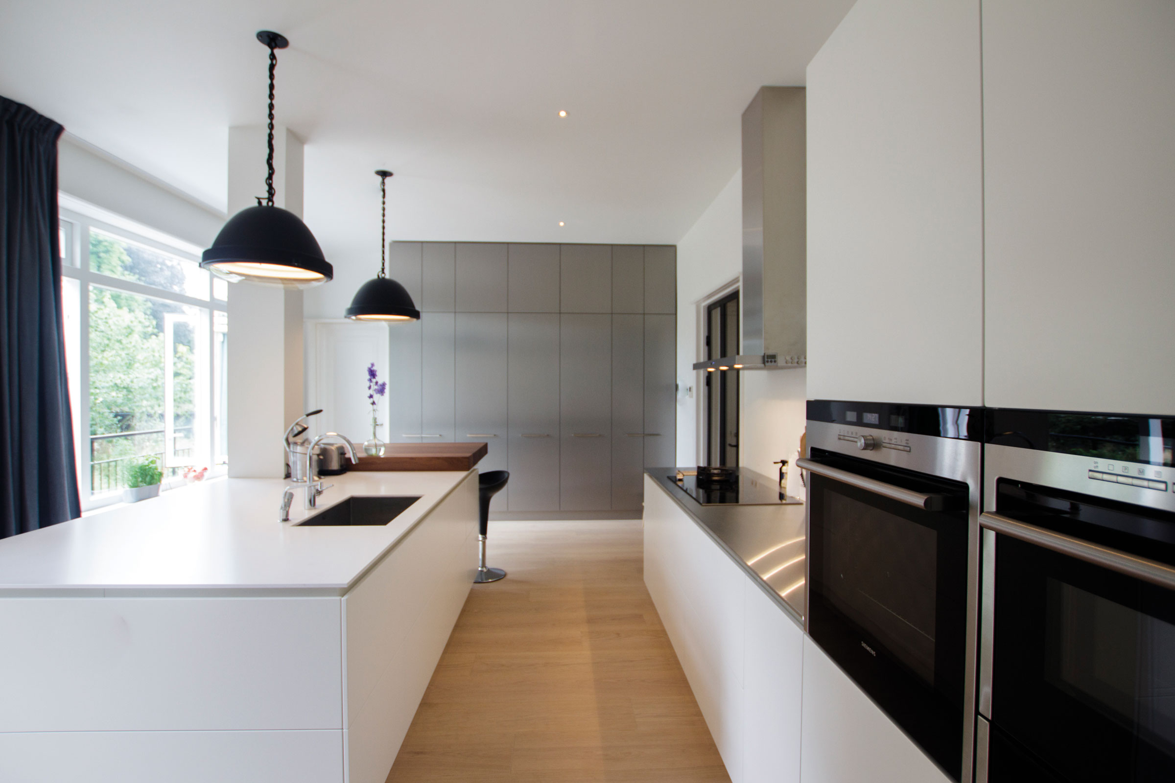 A Former Museum Transformed Into a Luxury Contemporary Home in Rotterdam by Peña Architecture (9)