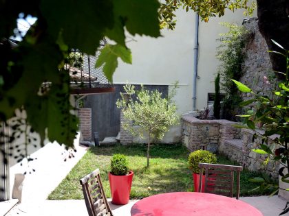 A Former Paper Mill Converted into a Simple but Spacious Contemporary Loft in Anduze, France by Planet Studio (20)