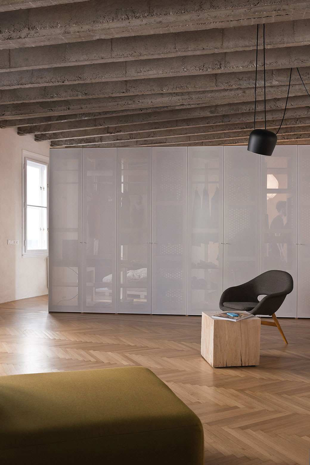 A Four-Room Apartment Transformed into a Multi Functional Space for Art, Working and a Good Turntable in Bratislava by gutgut (4)