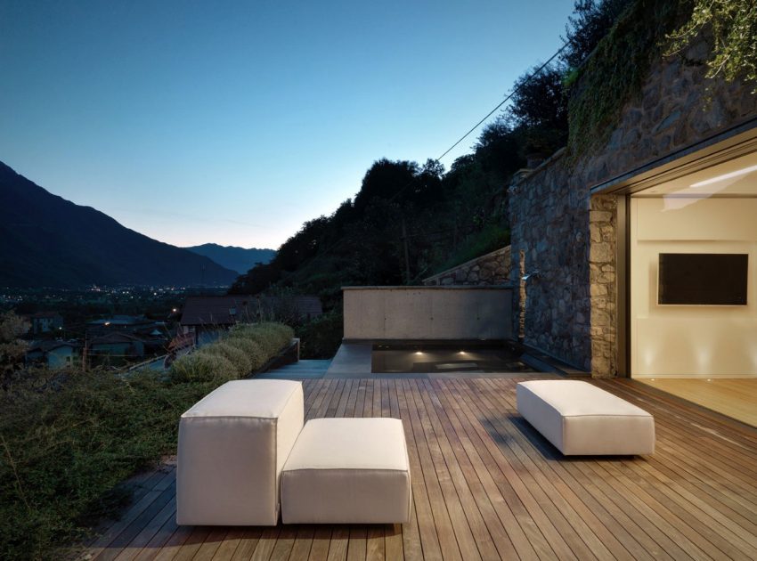 A Luminous Contemporary Home Nestled in the Breathtaking Mountains of Valtellina by Rocco Borromini (15)