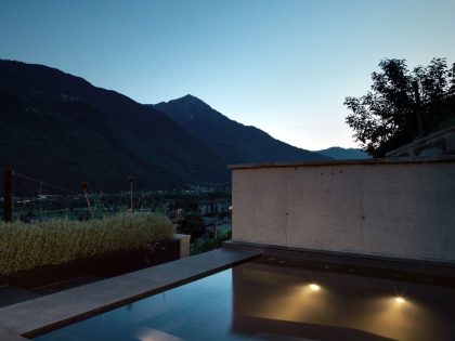 A Luminous Contemporary Home Nestled in the Breathtaking Mountains of Valtellina by Rocco Borromini (17)