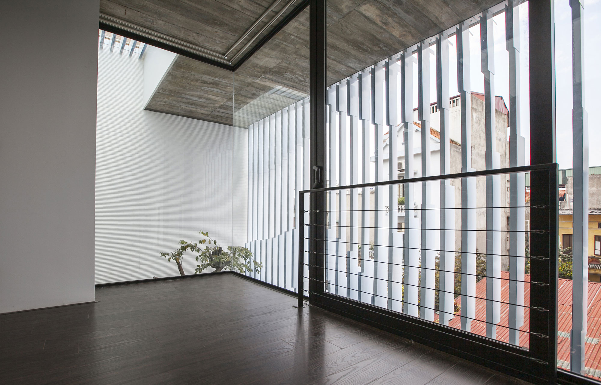 A Luminous Contemporary Home for a Single Man in Hanoi, Vietnam by AHL architects associates (27)