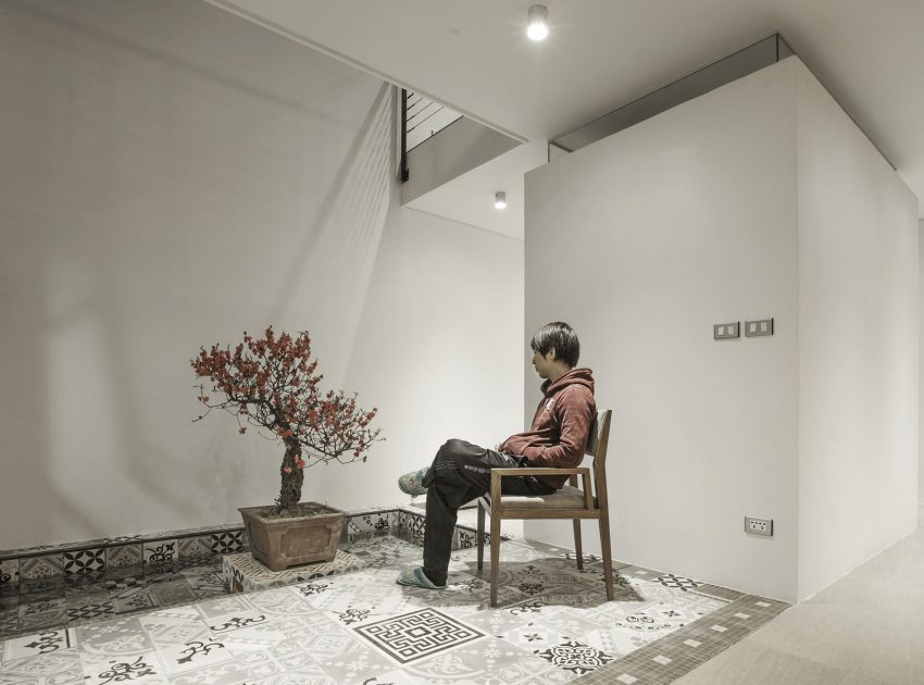 A Luminous Contemporary Home for a Single Man in Hanoi, Vietnam by AHL architects associates (4)