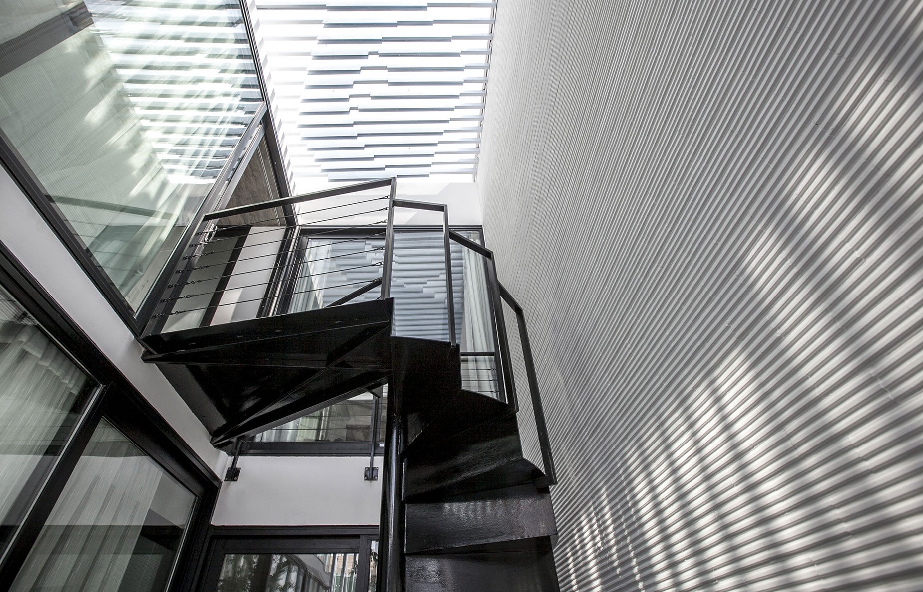 A Luminous Contemporary Home for a Single Man in Hanoi, Vietnam by AHL architects associates (5)