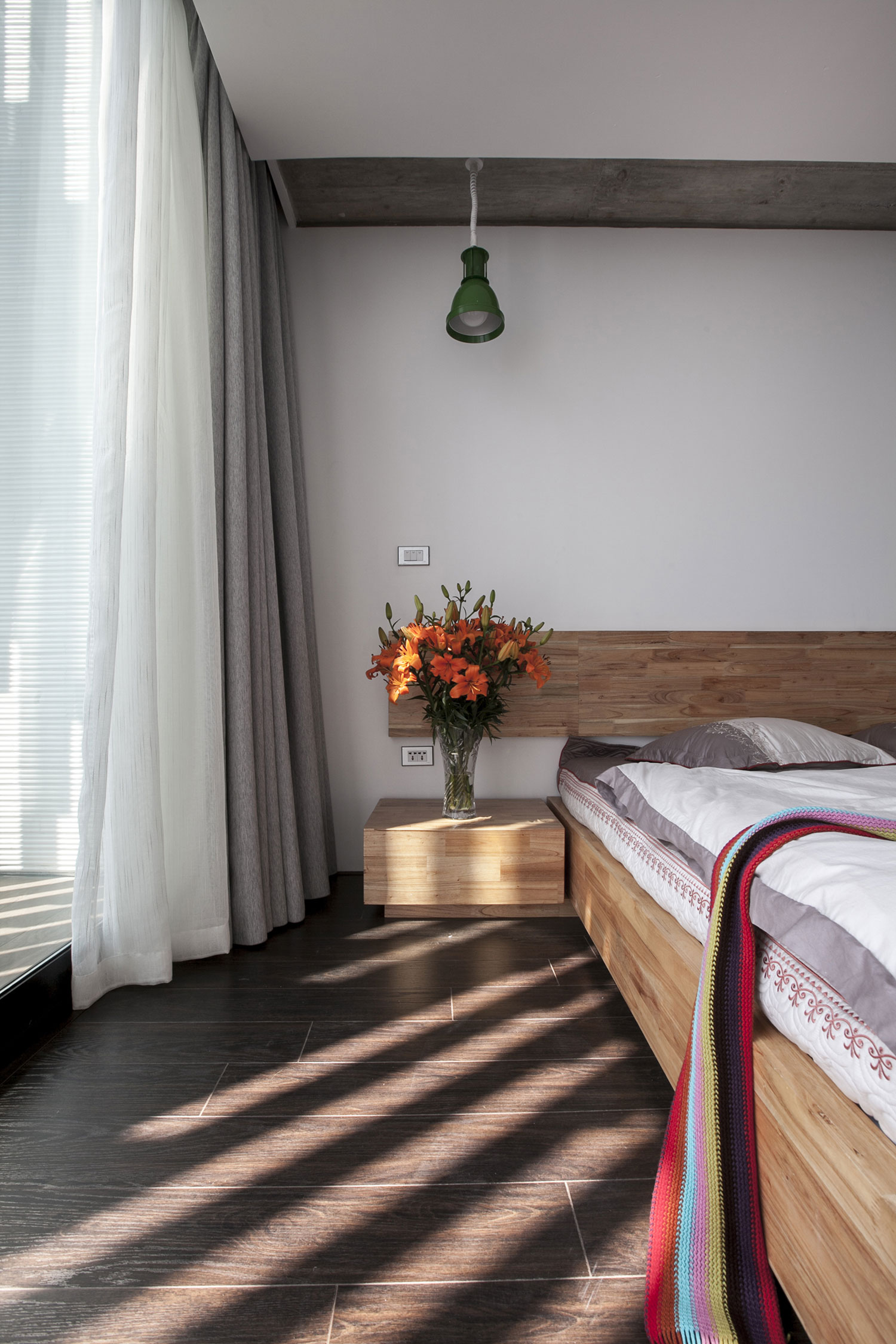 A Luminous Contemporary Home for a Single Man in Hanoi, Vietnam by AHL architects associates (9)