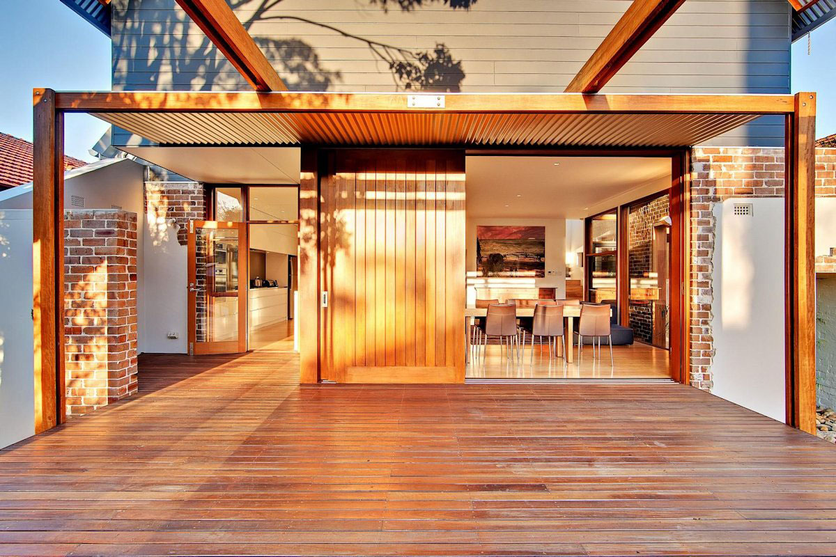 A Luminous and Dramatic Home with Spaces Full of Natural Light in Sydney by CplusC Architectural Workshop (6)