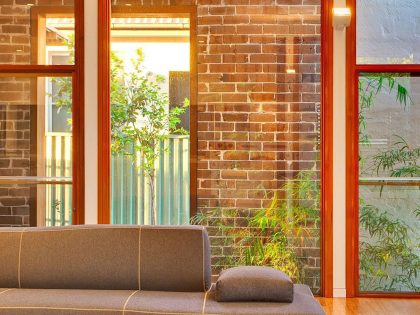 A Luminous and Dramatic Home with Spaces Full of Natural Light in Sydney by CplusC Architectural Workshop (8)