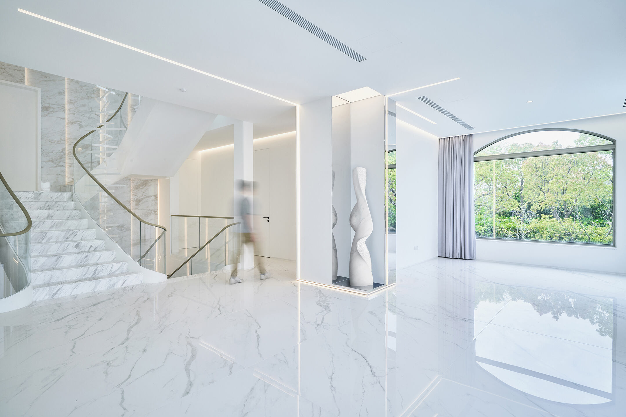 A Luxurious Modern Home with Bright and Unique Character in Shanghai, China by Young H Design (6)