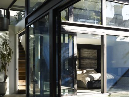 A Magnificent Contemporary Home Full of Elegance and Transparency in Hawthorn East by Steve Domoney Architecture (4)