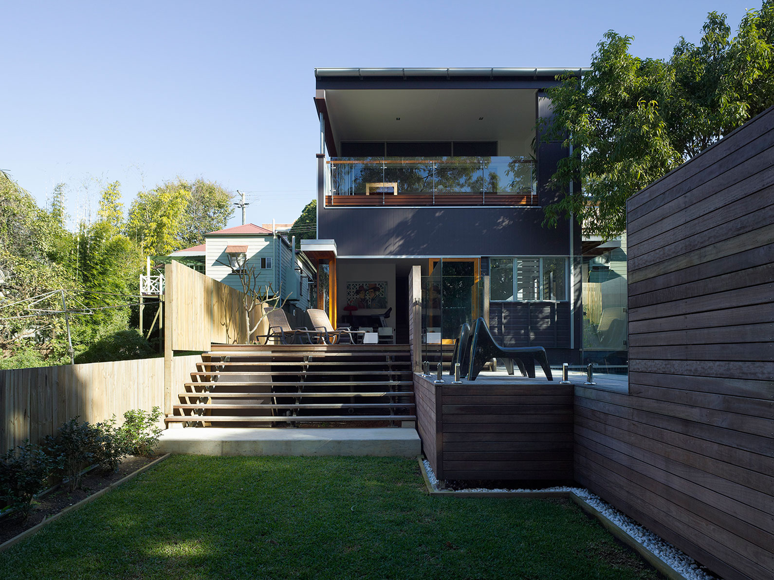 A Modern and Elegant House with Open Spaces and City Views in Paddington by Tim Stewart Architects (2)