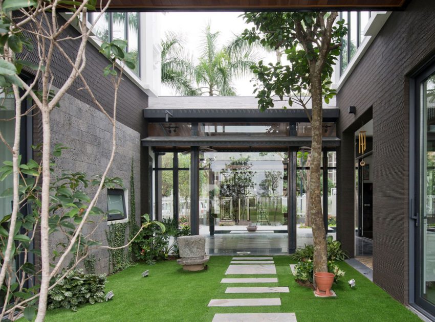 A Sensational Modern Home with Exquisite Landscaping in Ha Noi, Vietnam by Landmak Architecture (2)