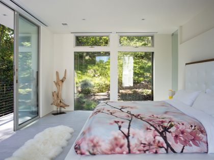 A Simple Contemporary Home with Open Spaces and Full of Natural Light in Orinda by Klopf Architecture (13)