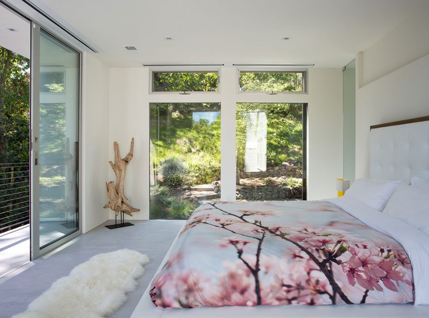 A Simple Contemporary Home with Open Spaces and Full of Natural Light in Orinda by Klopf Architecture (13)