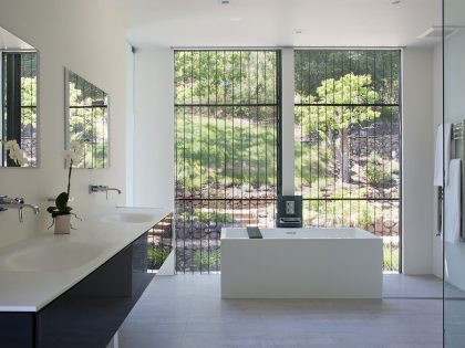 A Simple Contemporary Home with Open Spaces and Full of Natural Light in Orinda by Klopf Architecture (19)