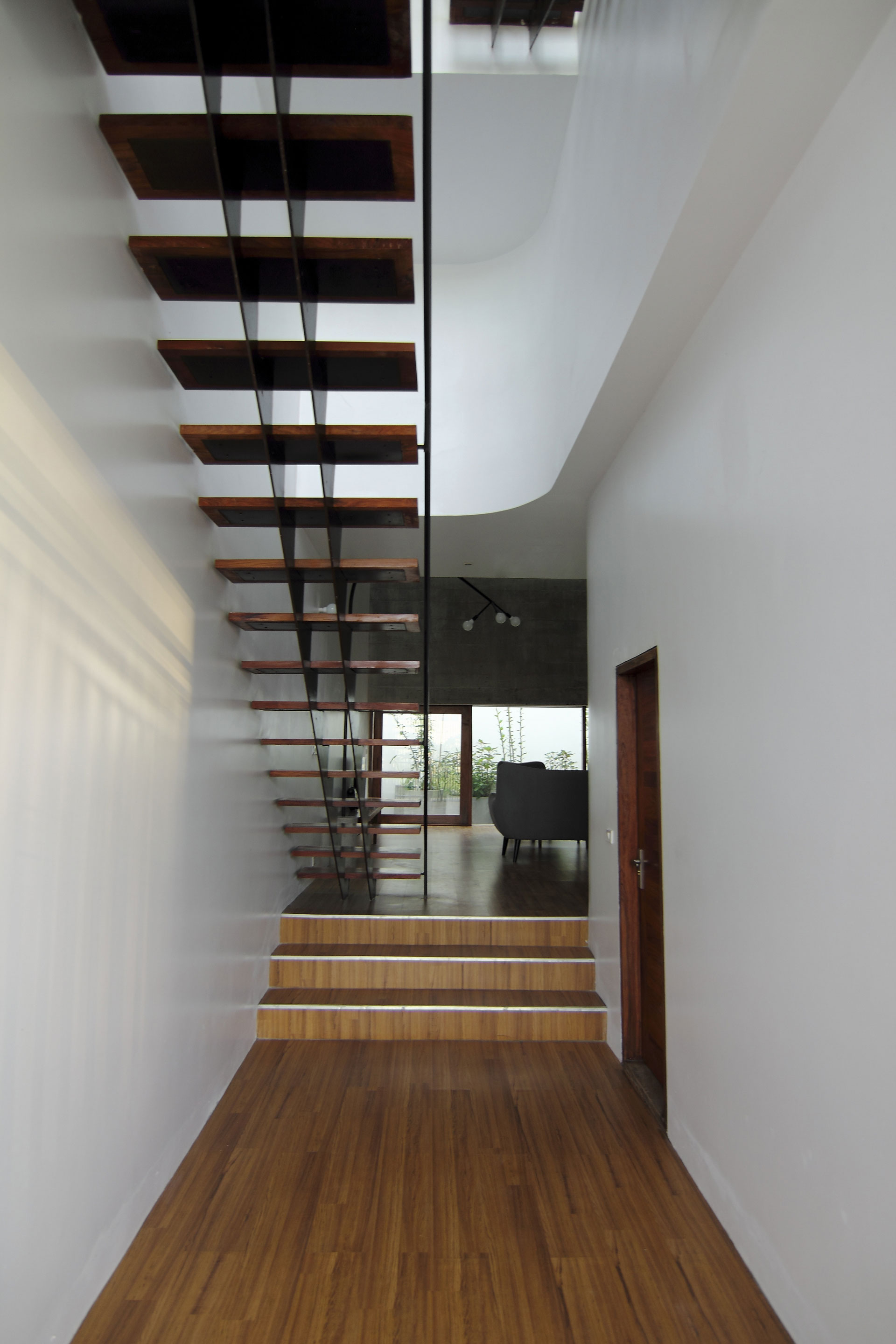 A Simple Country House with Natural Light and Wooden Furniture in Nghe An by Wangstudio (21)