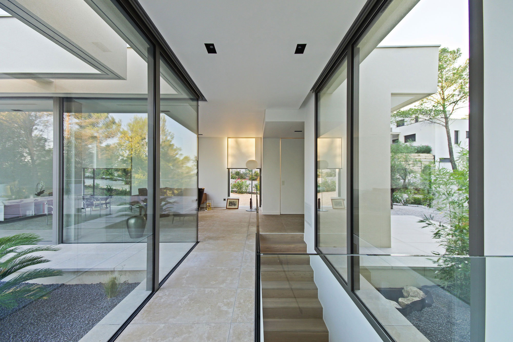 A Simple, Neat and Elegant House with Minimalist Aesthetic in Saint-Clément-de-Rivière by Brengues & Le Pavec architectes (14)