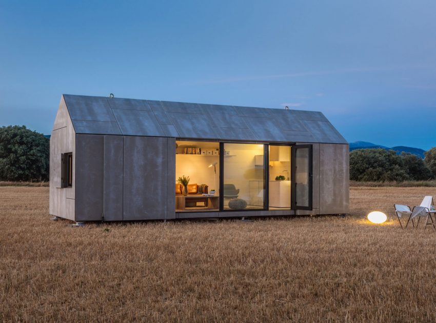 A Simple and Stylish Tiny Home with Airy Interiors in Spain by ÁBATON Arquitectura (17)