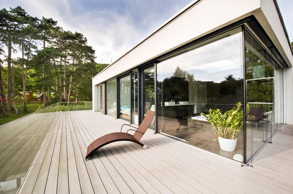 A Sleek Contemporary House Full of Luxurious Details in Hinterbrühl, Austria by Wunschhaus Architektur (3)