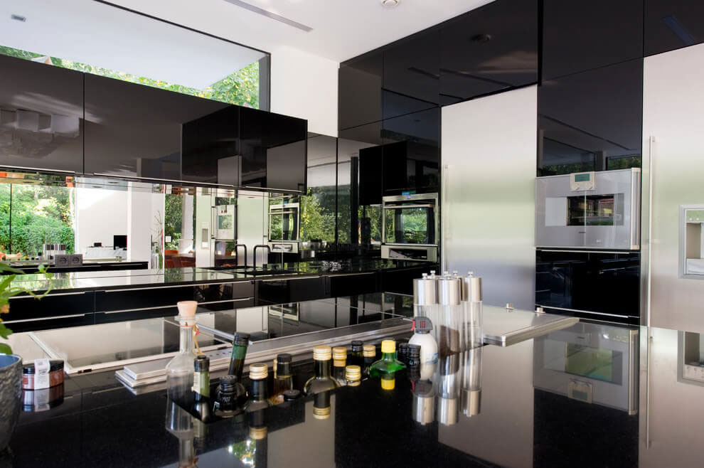 A Sleek Contemporary House Full of Luxurious Details in Hinterbrühl, Austria by Wunschhaus Architektur (6)