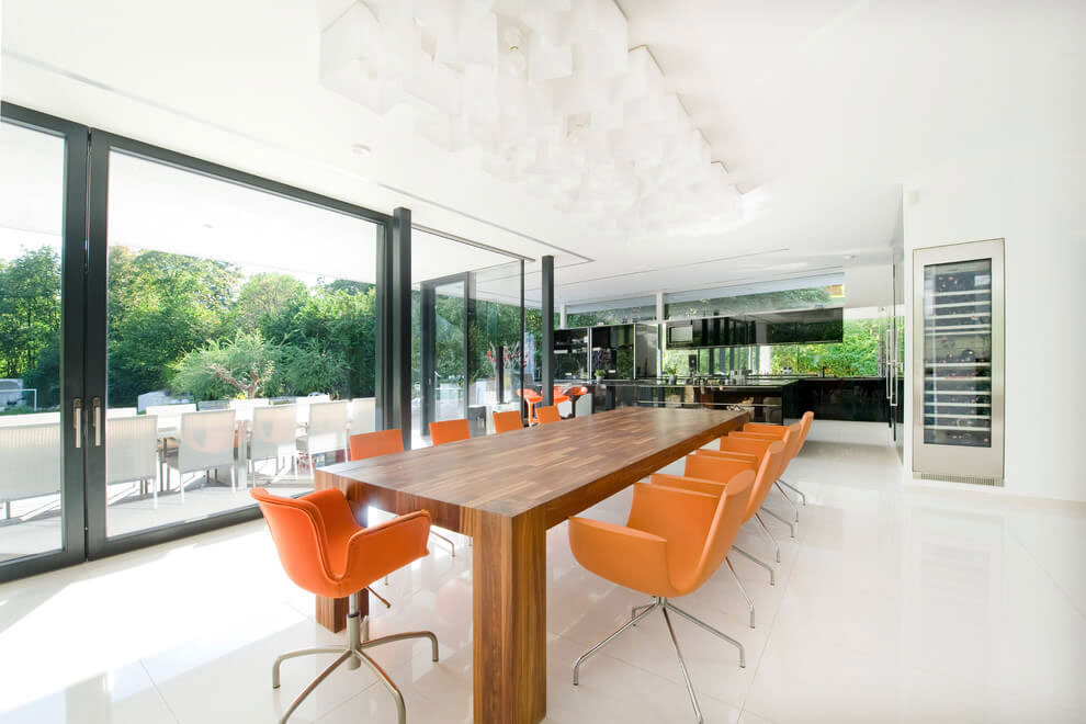 A Sleek Contemporary House Full of Luxurious Details in Hinterbrühl, Austria by Wunschhaus Architektur (7)